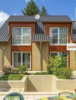 IMMOBERIN.DE - Fabelhaftes Haus mit Südgarten, Saunalandschaft & Garage in naturverbundener Lage - Blankenfelde-Mahlow