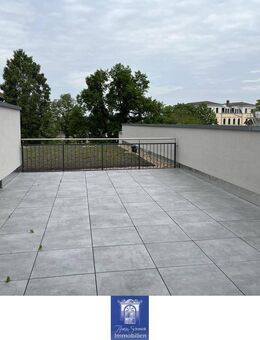 Extravagante Galeriewohnung! Dachterrasse, moderne EBK, Kaminoption! - Dresden