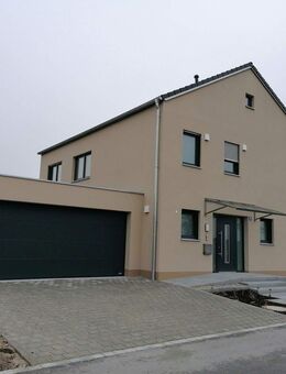 Neubau / Erstbezug Einfamilienhaus mit Garage in Abensberg-Gaden - Abensberg