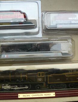 4 Standmodelle (Loks), 1 x H0, 3 x Spur N - Remscheid