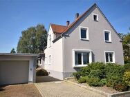 Charmantes Ein- bis Zweifamilienhaus in BI-Jöllenbeck - Bielefeld