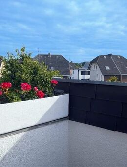 BALKON & mehr = frisch RENOVIERT # Sie haben die QUAL d. WAHL via: Selbst WOHNEN vs. Sicheres INVEST - Mönchengladbach