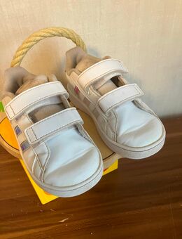 Adidas Sneaker, Gr. 24 - Offenbach (Main) Bieber
