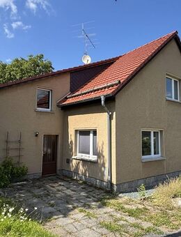 Großzügiges Wohnhaus mit Garage und Schuppen in ruhiger Lage - Ebersbach-Neugersdorf