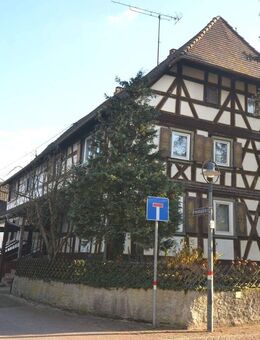 CHARMANTES FACHWERKHAUS MIT AUSBAUMÖGLICHKEIT UND WEITEREM GRUNDSTÜCK - Ettlingen