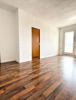 Balkonwohnung - 3-Raum - Geyer - ruhige, zentrumsnahe Lage am Waldrand! - Geyer