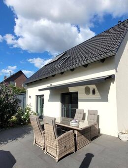 Baujahr 2016 - Charmantes Einfamilienhaus in ruhiger und zentraler Lage - Wolfenbüttel