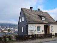 Schnuckeliges Einfamilienhaus mit Garage und großem Grundstück in bevorzugter Wohnlage - Neuenrade