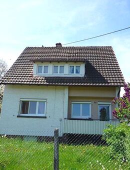 Schön Renovierte DG-Wohnung in einem Zweifamilienhaus. - Mühlhausen-Ehingen