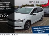 VW Touran, 2.0 TDI Highline Si, Jahr 2022 - Wackersdorf