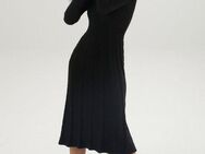 Aniston SELECTED Strickkleid mit Zopfstrickmuster