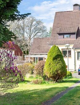 !Provisionsfrei für Käufer! - Einfamilienhaus mit 1.200 m² Grundstück in Kiel-Kroog - Kiel