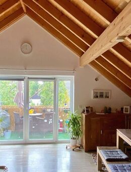 Traumhafte 3 Zi Wohnung mit hohen Sichtdecken - Walldorf (Baden-Württemberg)