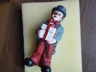 Gilde-Clown Oldie "Überraschung" mit Geschenk, ca 9cm - Regensburg