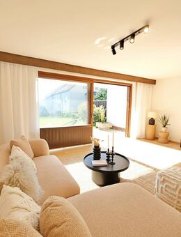 Charmantes Reihenendhaus mit ausgebautem Dachgeschoss, Weitblick & bester Anbindung - Bayreuth