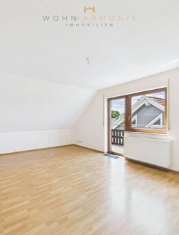 bezugsfreie 3-Z.-Whg. mit Balkon/Einzelgarage & Stellplatz - Bretzfeld