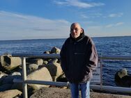 Suche liebevolle Frau - Kiel
