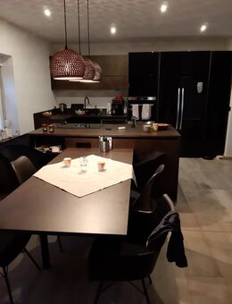 Familienidylle mit modernem Wohnkomfort - Stilvoll saniertes Einfamilienhaus mit großem Garten - Auerbach (Vogtland)