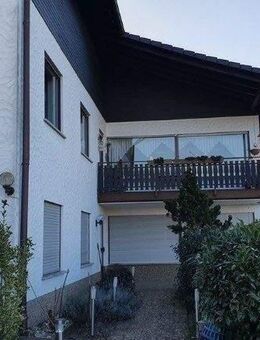 Wannemacher Immobilien **** Wunderschönes freistehendes Einfamilienhaus mit Einliegerwohnung in bester Lage von Ottweiler **** - Ottweiler