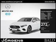 Mercedes A 200, Progressive Winter, Jahr 2023 - Lüdenscheid