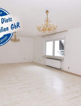 DIETZ: Hier ist PLATZ! Haus im Haus! Helle 4 Zimmerwohnung mit eigenem Eingang, überdachter Balkon - Schaafheim