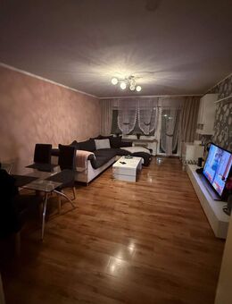 Charmante 3-Zimmer-Wohnung im Erdgeschoss in Schorndorf - Schorndorf (Baden-Württemberg)