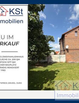 Familienfreundliches Mehrgenerationenhaus bzw. großes Einfamilienhaus plus Garten und 3 Garagen - Hohenmölsen