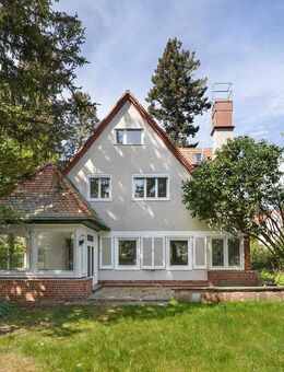Sehr charmante Landhausvilla in Dahlems schönster Lage - Berlin