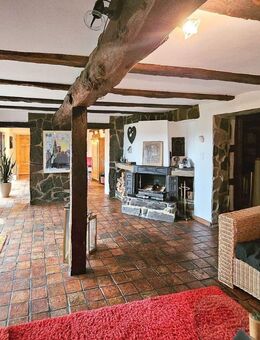 Charmante 3-Zimmer-Wohnung mit Fernsicht über die Höhen des Westerwaldes! Neustadt OT Wied - Neustadt (Wied)