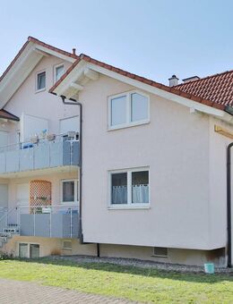 Schöne 3-Zimmerwohnung in Feldrandlage! Süd-Loggia mit Blick und Stellplatz - Hambrücken