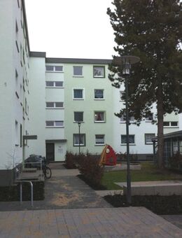 Preiswerte 4-Zimmer Wohnung! WBS erforderlich! - Bad Salzuflen
