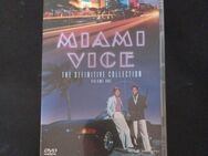 Miami Vice ( 2DVDs) von Thomas Carter, Paul Michael Glaser - Essen