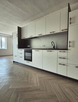 Einzigartige EG Wohnung - nachhaltiges wohnen, eigene PV Anlage, große Terrasse - Wolfsburg