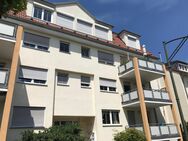 Schöne 2-Zi.-EG-Whg. mit Balkon, EBK und toller Lage in Ludwigsburg - Ludwigsburg