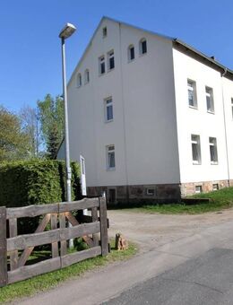 Freistaat Sachsen Wirtschaftsstandort Chemnitz, MFH mit 6 WE in Lichtenau/OT Oberlichtenau - Lichtenau (Sachsen)