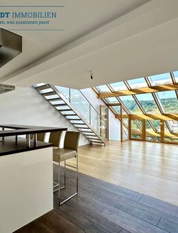 Exklusives Einfamilienhaus in traumhafter Taunuswohnlage mit Panoramaausblick in Hofheim - Lorsbach - Hofheim (Taunus)