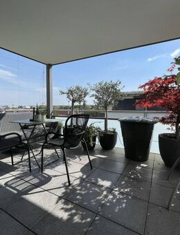 Pura Vida - Stilvolles Wohnen mit Komfort und Aussicht in hochwertiger 4-Zimmer-Wohnung - Tamm