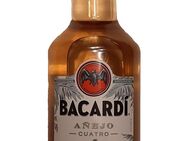 Bacardi Anejo Cuatro MINIATUR 6er Set PET Rum 6x 50ml (40% Vol) 4 Jahre Rum - Hamburg