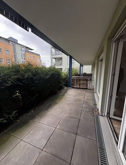 sehr ruhige Wohnlage im Neubauhaus mit Tiefgarage und Einbauküche - Chemnitz