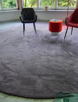 Toller, kreisrunder Wohnzimmerteppich, silbergrau 400 cm - Memmingen