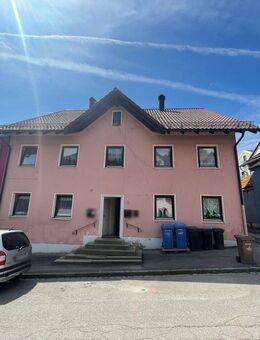 Voll vermietetes Mehrfamilienhaus in Schwarzach - Schwarzach (Bayern)