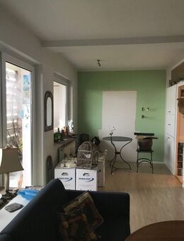Schöner Balkon: Helle 3-Zimmer-Wohnung in Bad Homburg - Bad Homburg (Höhe)
