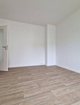 ``:´´ Einmal komplett neu, bitte! ``:´´ - Flöha