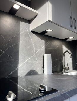 Attraktive und vollständig renovierte 2-Raum-Erdgeschosswohnung mit EBK in Eschweiler - Eschweiler