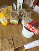 Verschiedenes Vogelfutter für kleinpapageien zu verkaufen in 47877