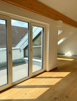 Schorer-Immobilien: Einzigartiges Wohnvergnügen mit Dachterrasse - Erkheim