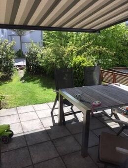 Schönes Reihenmittelhaus mit Gartenanteil und Garage - ruhige Lage, Altstadtnähe, Kellerweg - Regensburg