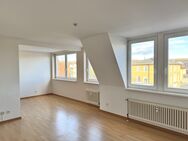 schöne 2-Raumwohnung mit Balkon und Lift im Gebäude - Weimar