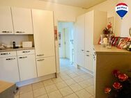 Attraktive 3 Zimmer - Wohnung mit Aufzug, Balkon und Tiefgaragenstellplatz, in Bad Lippspringe - Bad Lippspringe