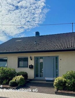 Ruhiges Wohnen mit traumhaftem Ausblick! - Gladbach